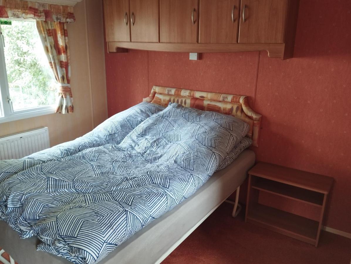 Osrodek Wypoczynkowy "Marina Rozbejko" Vila Myślibórz Exterior foto