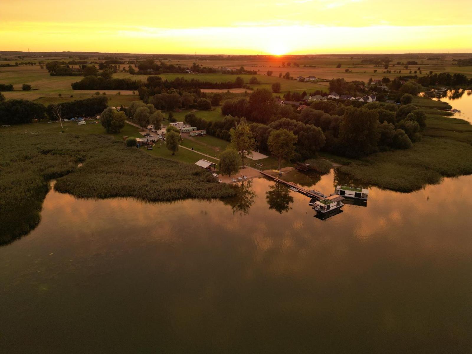 Osrodek Wypoczynkowy "Marina Rozbejko" Vila Myślibórz Exterior foto