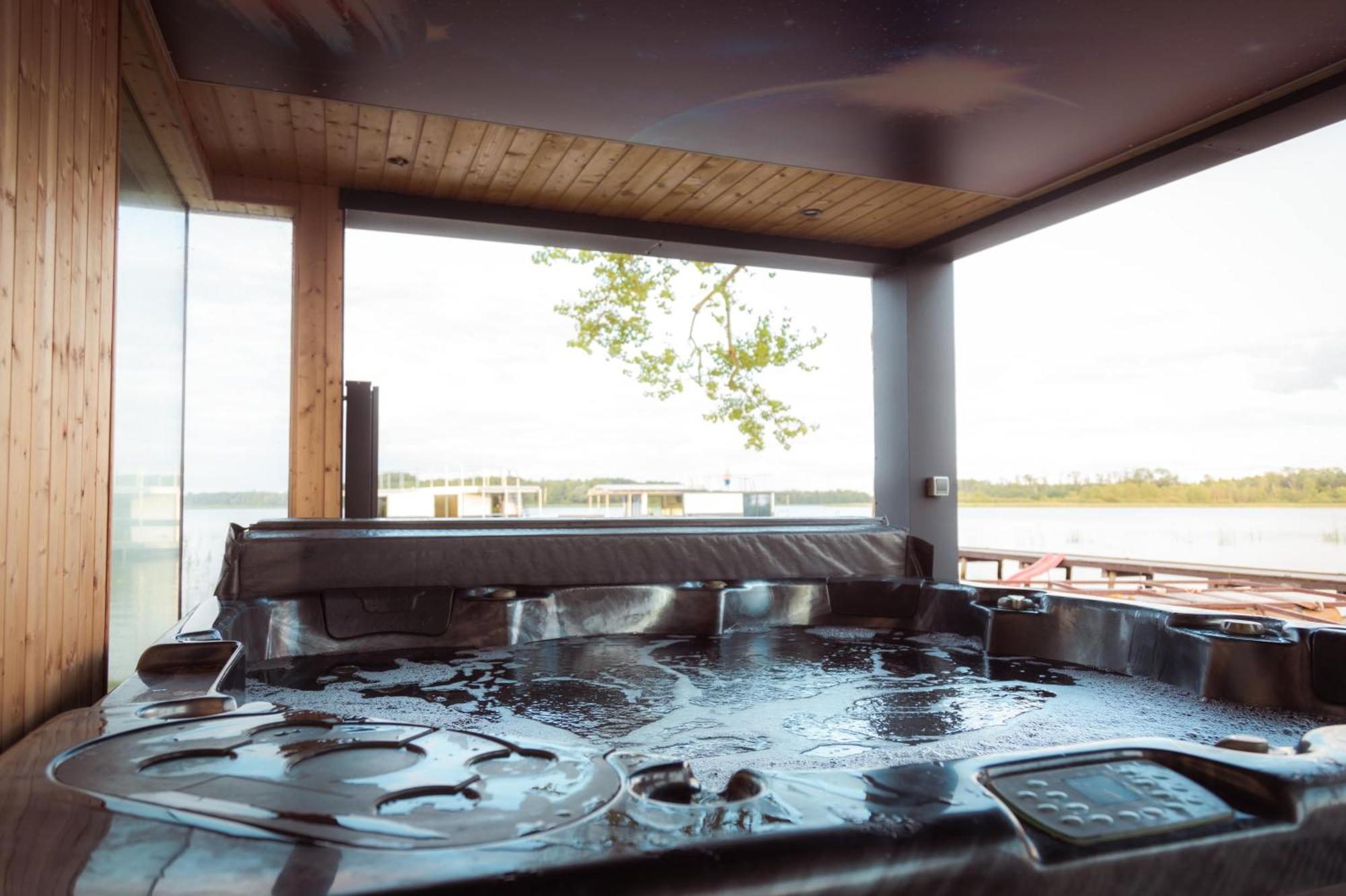 Osrodek Wypoczynkowy "Marina Rozbejko" Vila Myślibórz Exterior foto